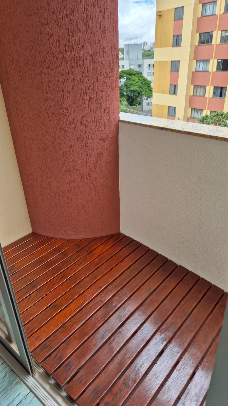 Imagem Apartamento com 2 Quartos à Venda, 70 m²em GLEBA PALHANO-LAGO IGAPÓ - LONDRINA