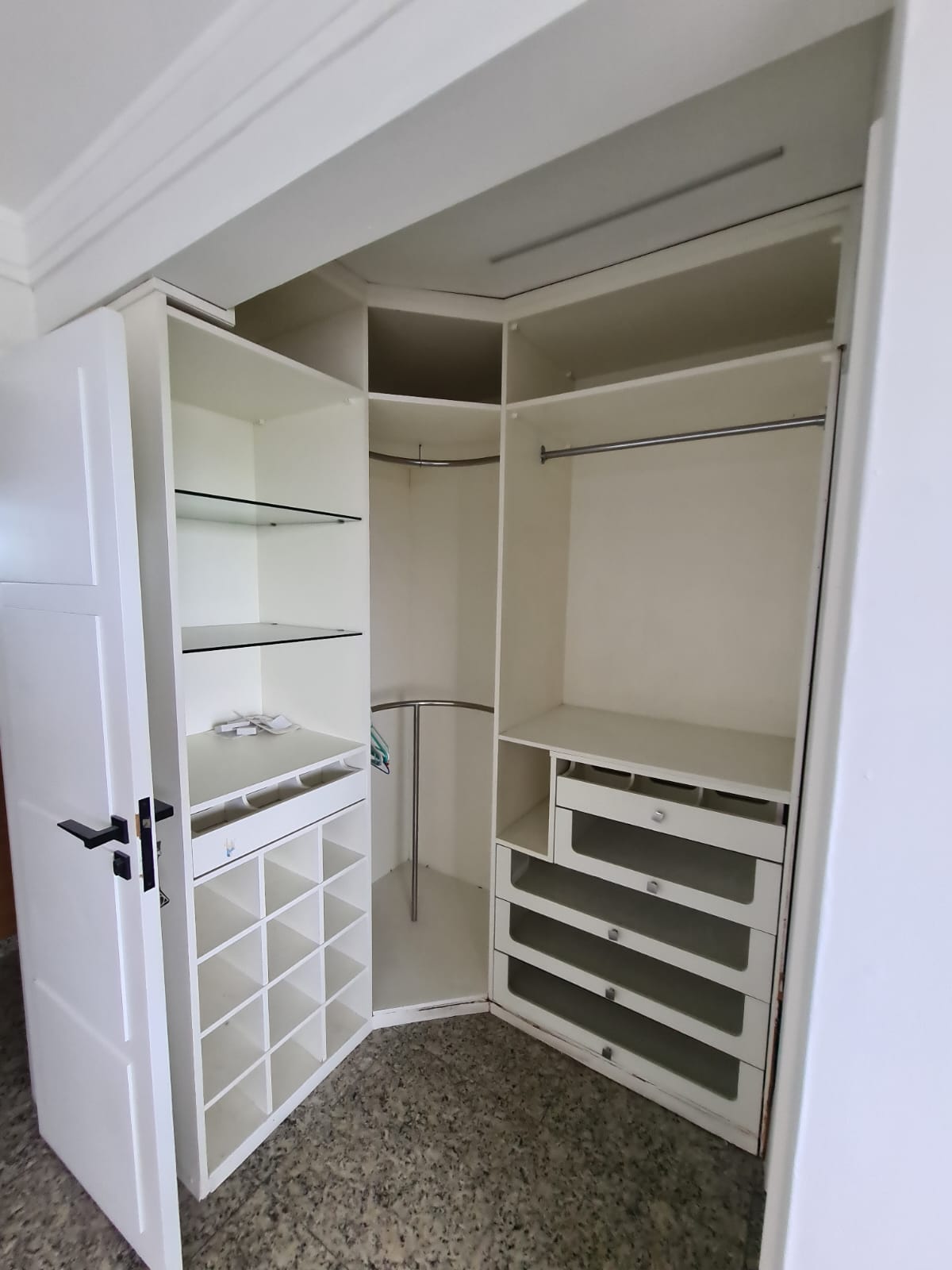 Imagem Apartamento com 4 Quartos à Venda, 240 m²em Aleixo - Manaus