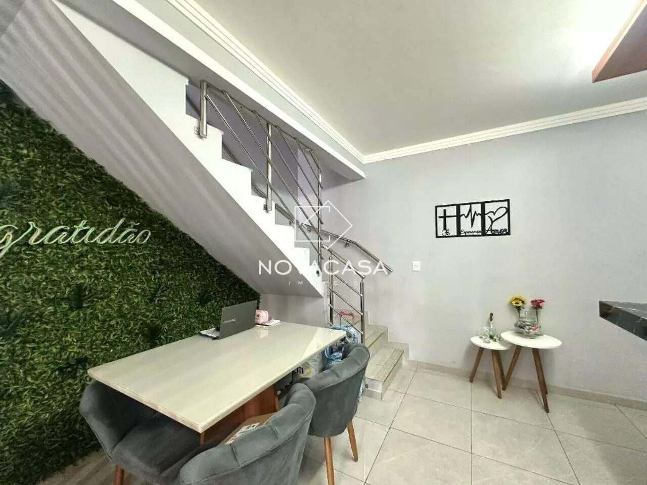 Imagem Casa com 2 Quartos à Venda, 70 m² em Santa Mônica - Belo Horizonte