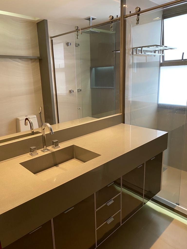 Imagem Apartamento com 4 Quartos à Venda, 217 m²em Barra da Tijuca - Rio de Janeiro