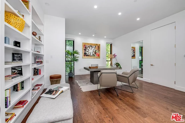 Foto do imóvel: Casa de Condomínio com 5 Quartos à Venda, 796 m²em Alphaville Residencial Um - Barueri