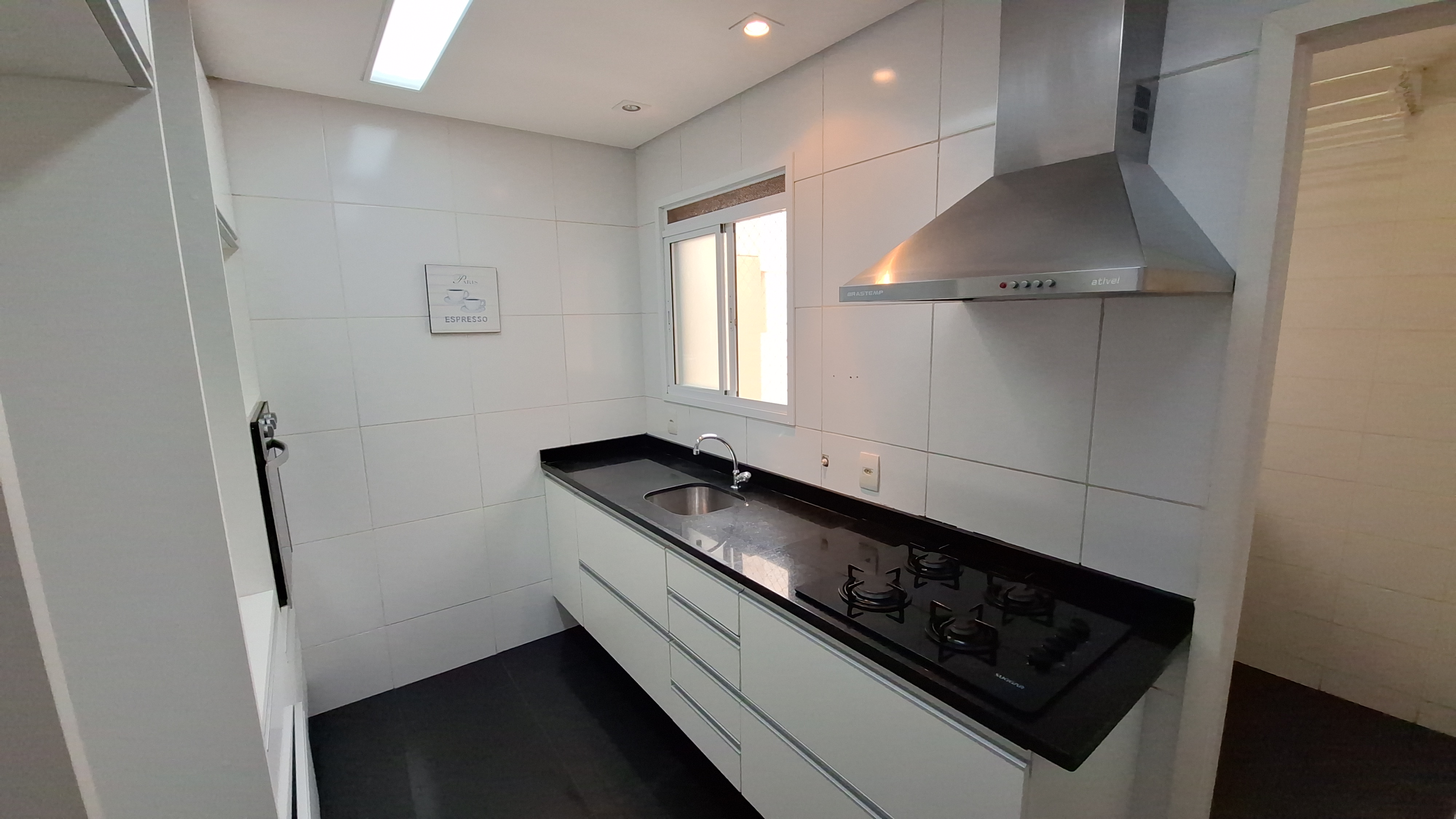 Imagem Apartamento com 3 Quartos à Venda, 85 m²em Jardim Tupanci - Barueri
