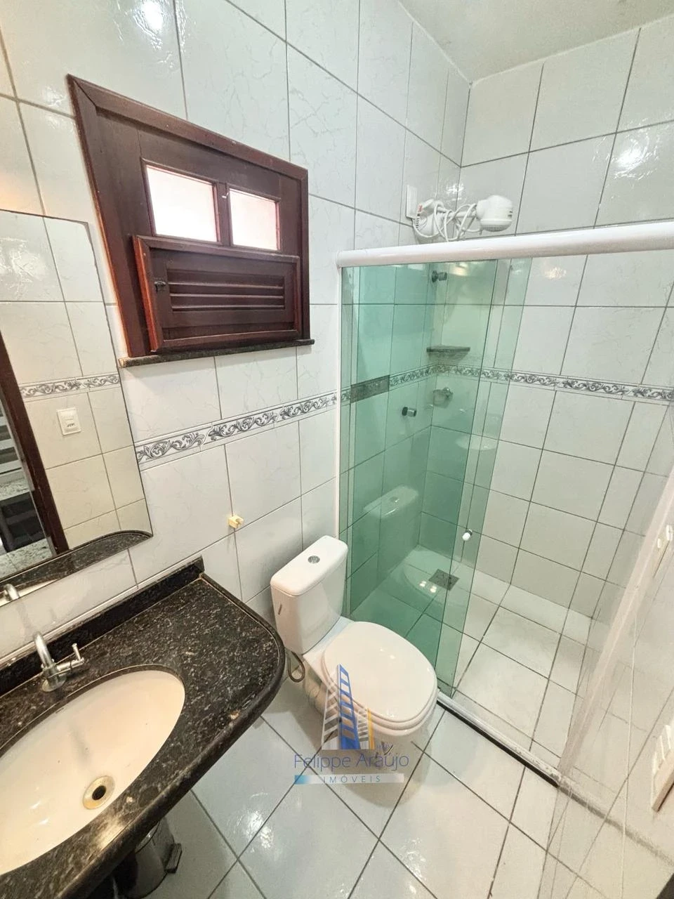 Imagem Casa com 4 Quartos à Venda, 160 m² em Jardim Cearense - Fortaleza