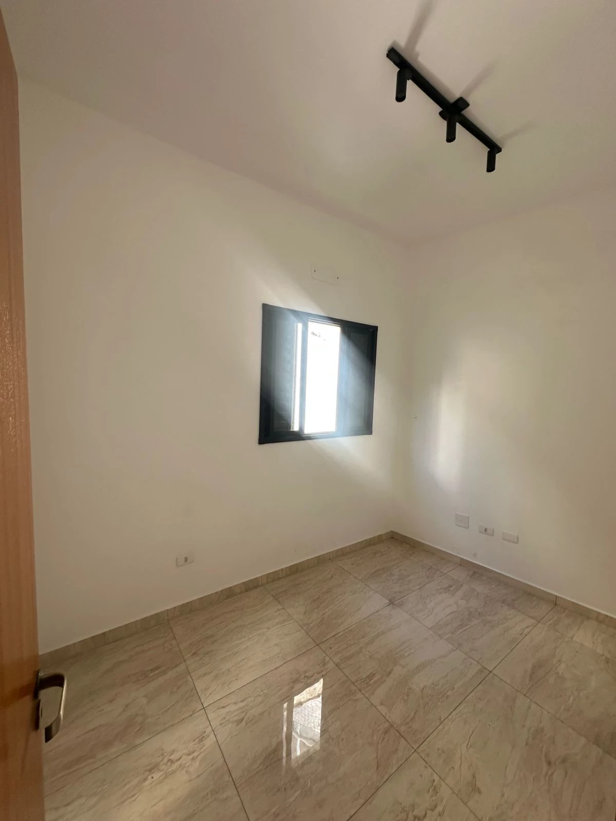 Foto do imóvel: Casa de Condomínio com 2 Quartos à Venda, 49 m² em Aviação - Praia Grande