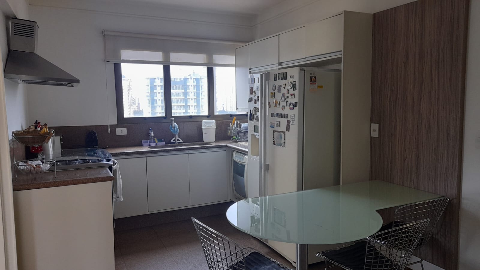 Imagem Apartamento com 3 Quartos à Venda, 208 m²em Cambuí - Campinas
