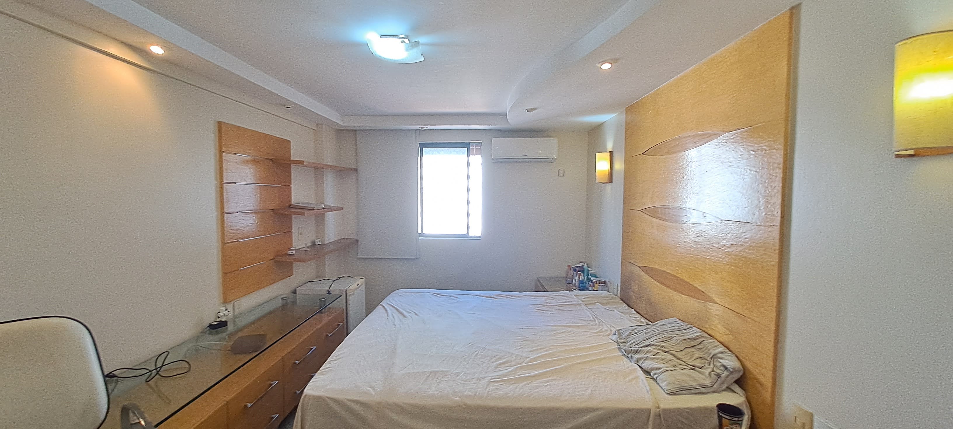 Imagem Apartamento com 3 Quartos à Venda, 150 m²em Guararapes - Fortaleza