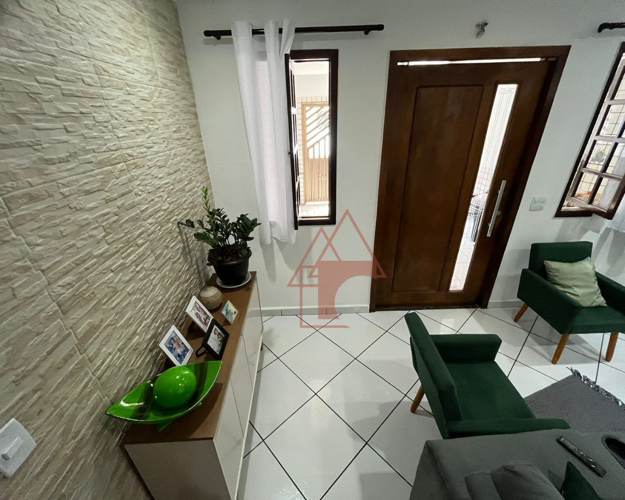 Imagem Sobrado com 2 Quartos à Venda, 256 m² em Vila São Benedito - Cubatão