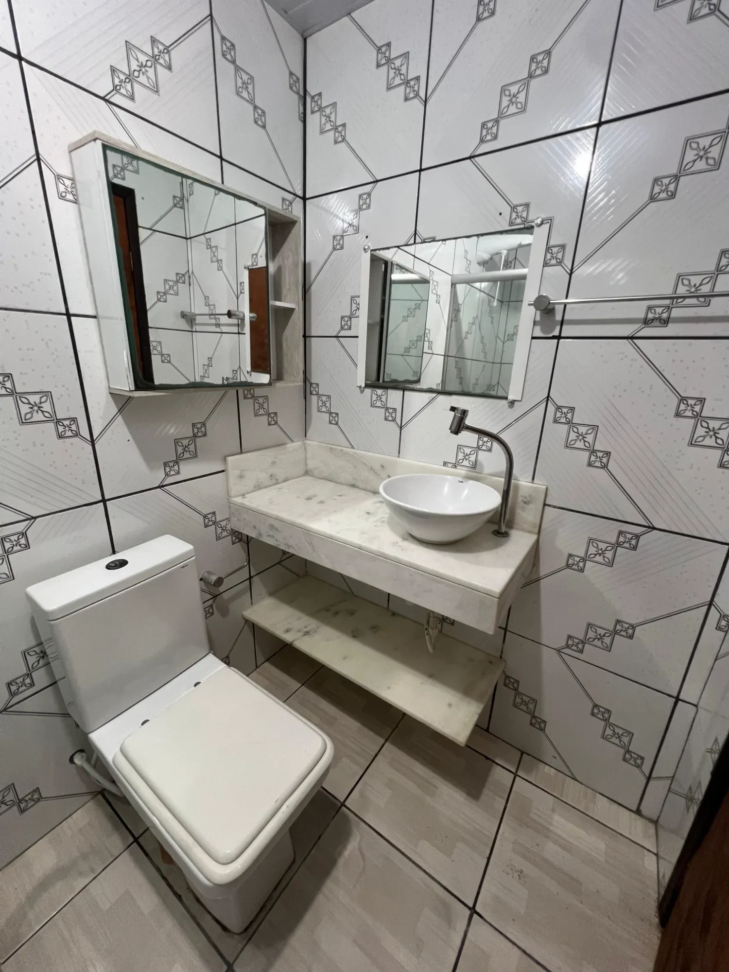 Imagem Casa com 4 Quartos à Venda, 230 m² em CIA II - Simões Filho