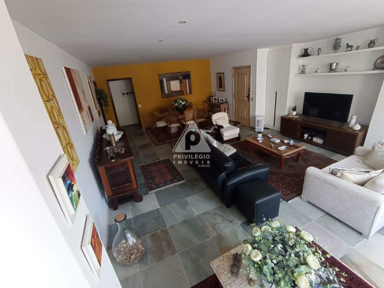 Apartamento com 3 Quartos à Venda, 195 m²em Copacabana - Rio de Janeiro