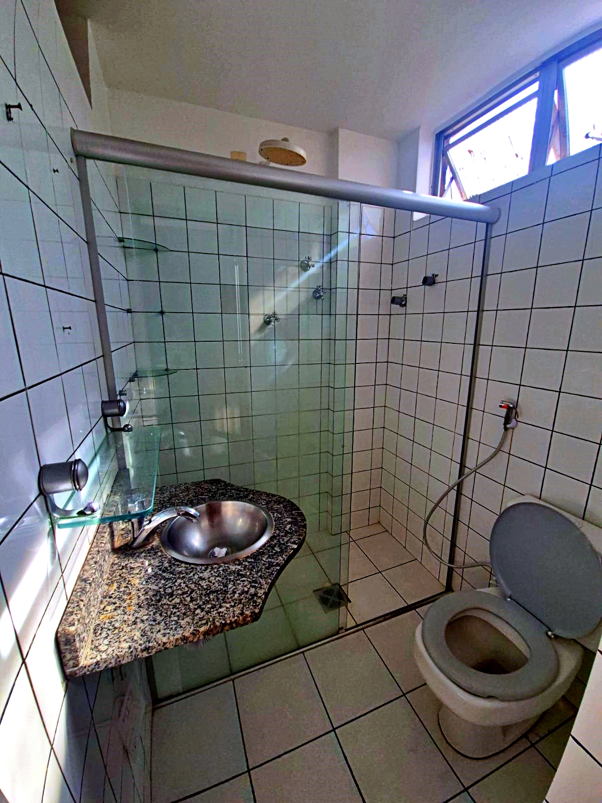 Imagem Apartamento com 3 Quartos para Alugar, 100 m² em Cremação - Belém