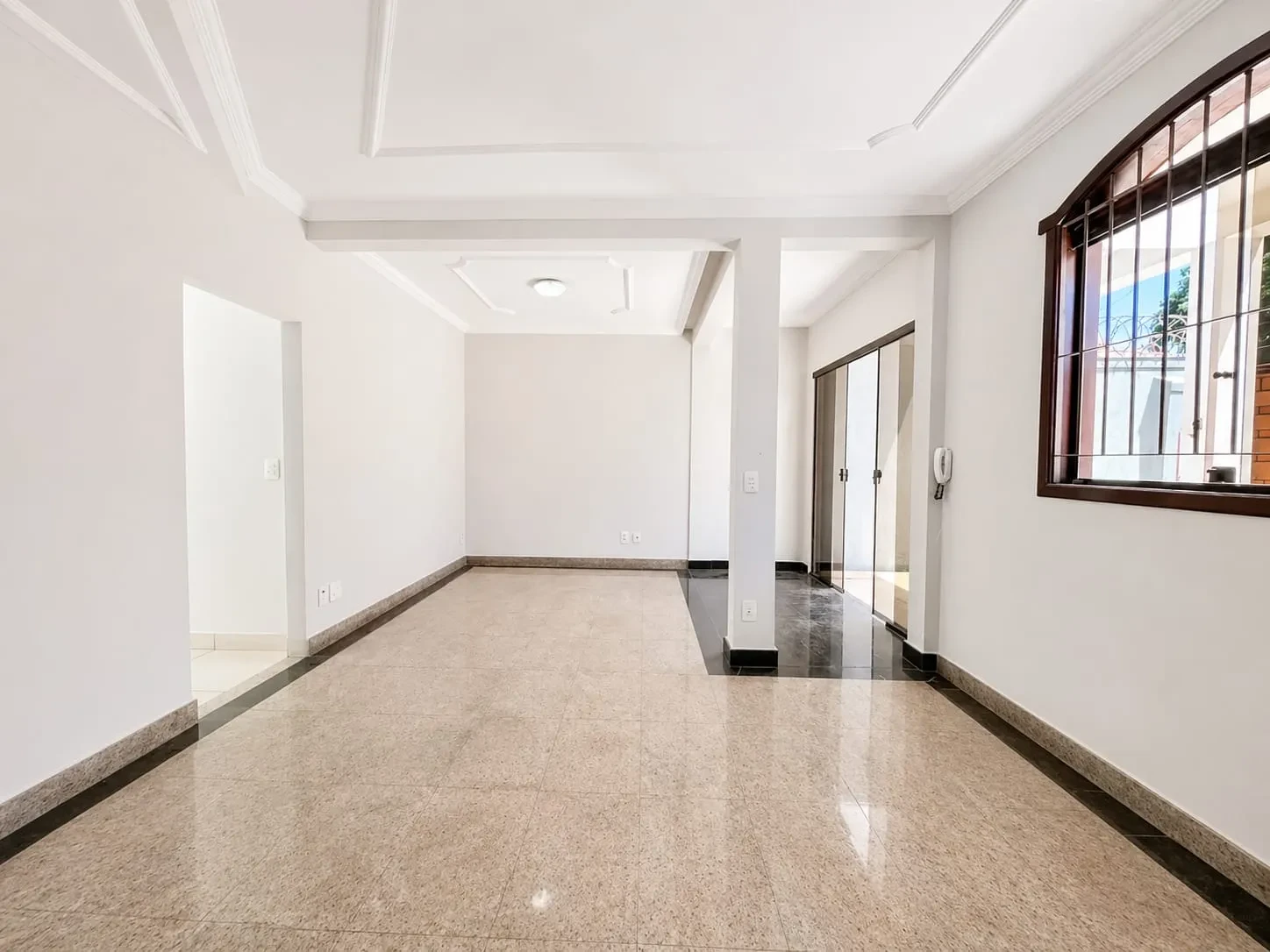 Imagem Casa com 3 Quartos à Venda, 116 m² em Santa Amélia - Belo Horizonte