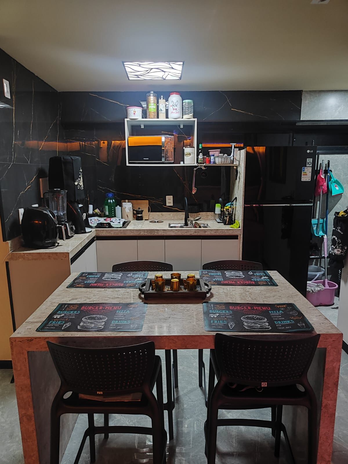 Imagem Apartamento com 2 Quartos à Venda, 62 m²em Praia de Iracema - Fortaleza