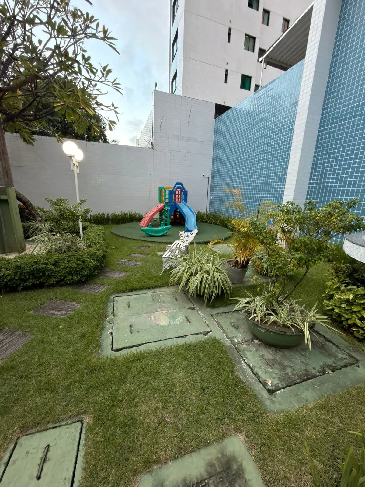 Imagem Apartamento com 3 Quartos à Venda, 65 m² em Madalena - Recife