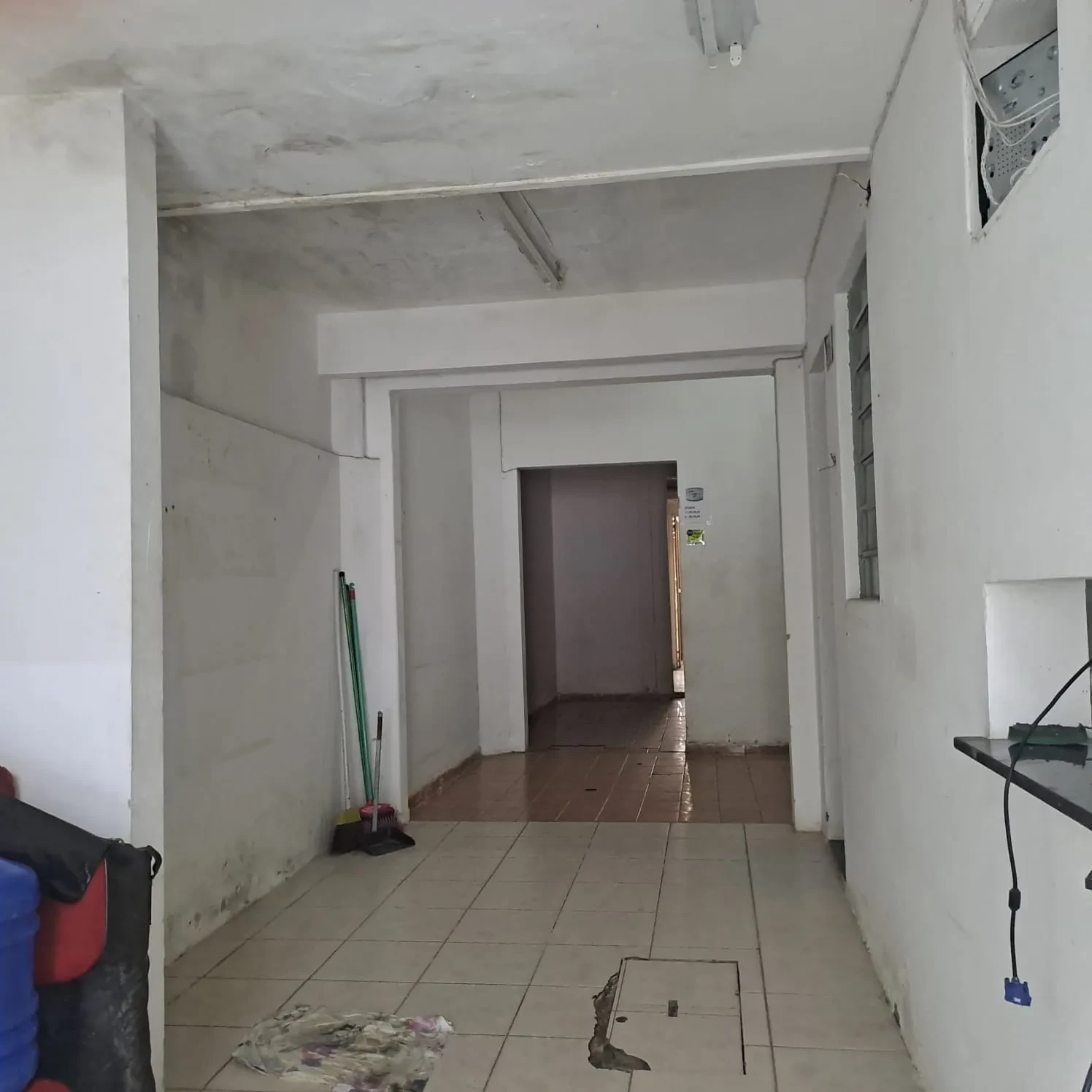 Foto do imóvel: Galpão para Alugar, 250 m² em Vila Mathias - Santos