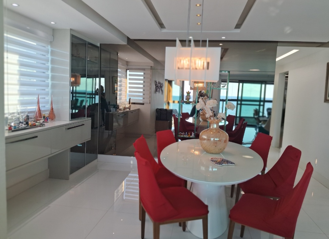 Foto do imóvel: Apartamento com 4 Quartos à Venda, 176 m² em Boa Viagem - Recife