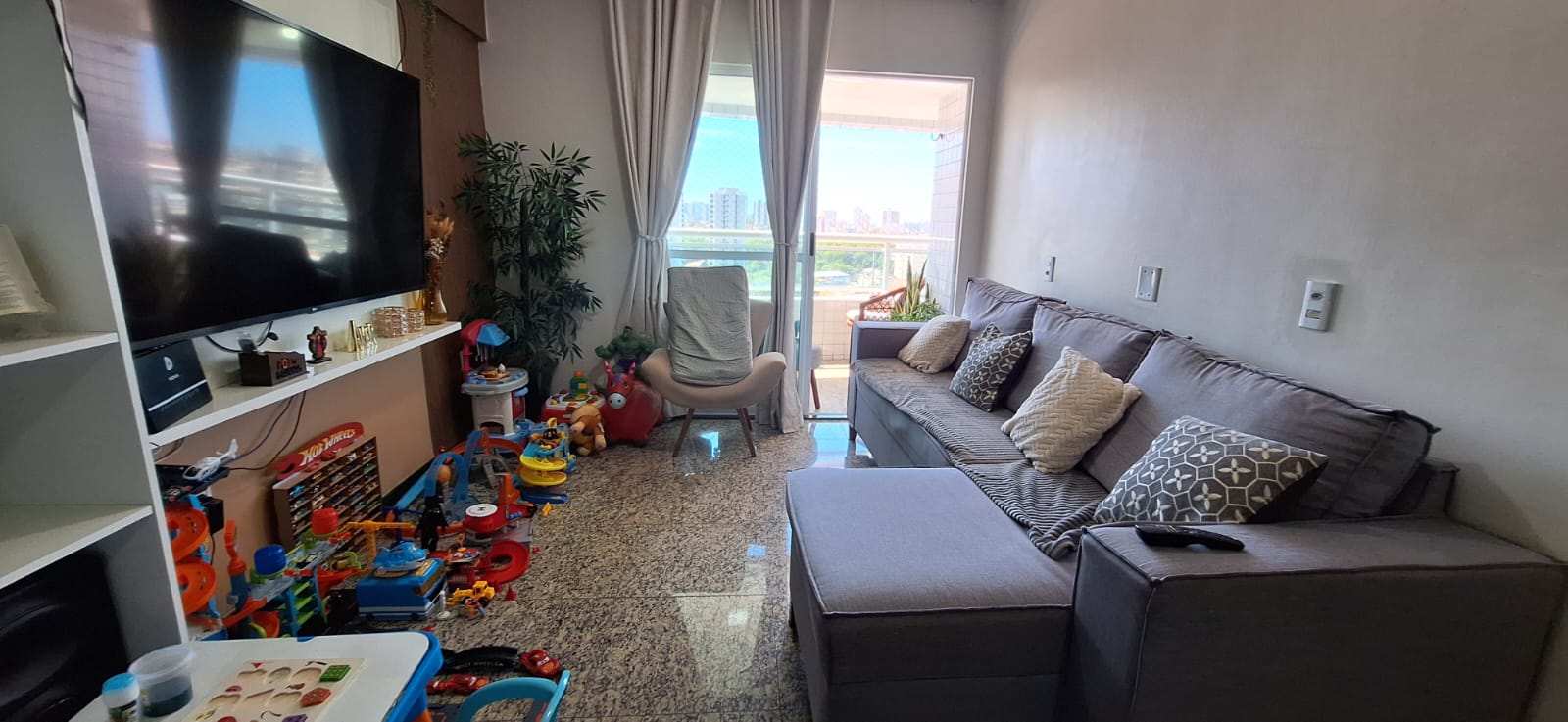 Foto do imóvel: Apartamento com 3 Quartos à Venda, 122 m² em Fátima - Fortaleza