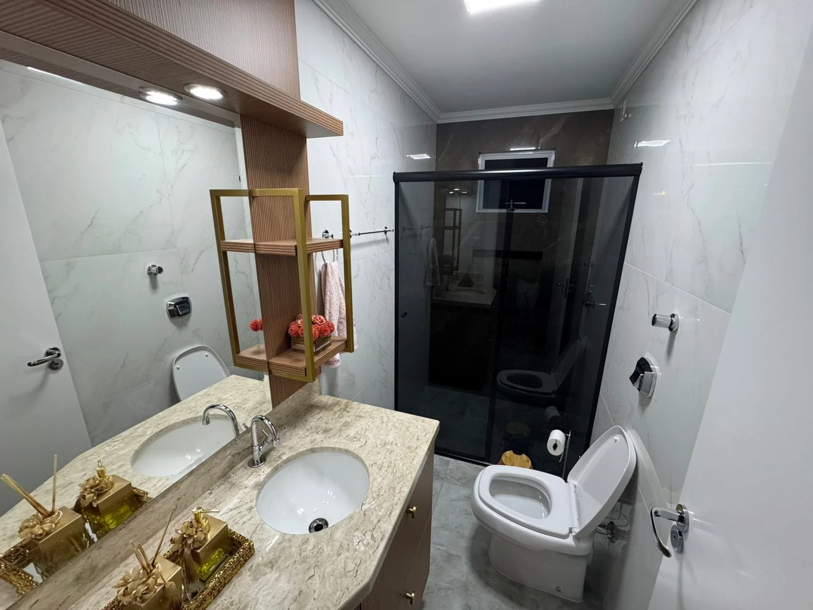 Imagem Casa com 5 Quartos à Venda, 393 m² em Presidente Médici - Chapecó