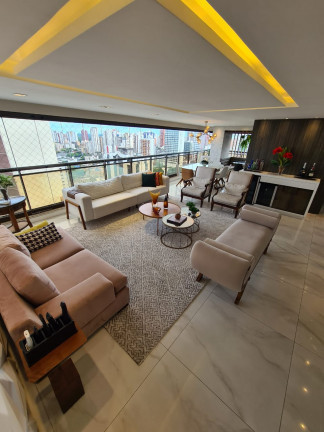 Foto do imóvel: Apartamento com 4 Quartos à Venda, 210 m²em Meireles - Fortaleza