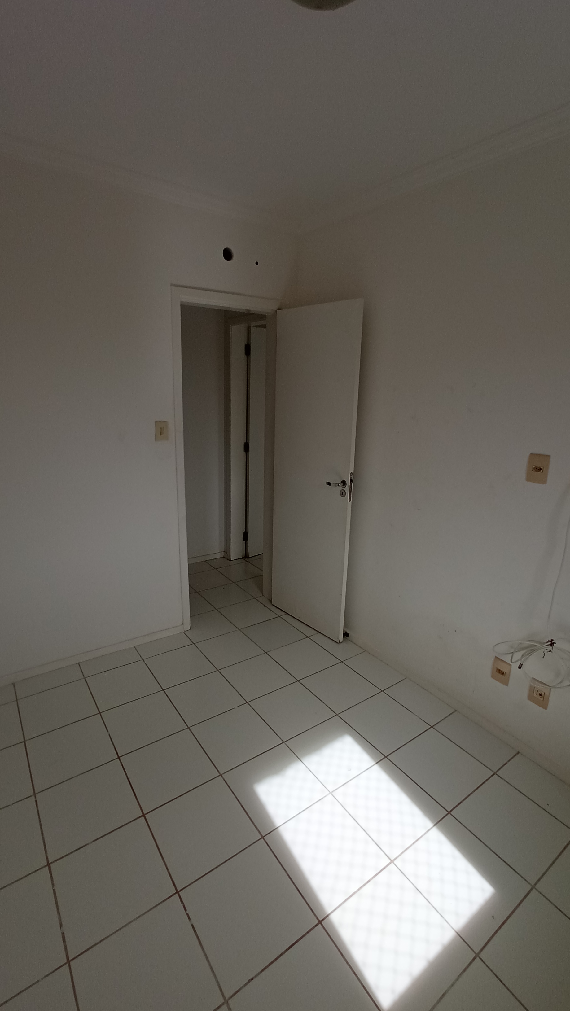 Imagem Apartamento com 2 Quartos à Venda, 55 m²em Vila de Abrantes (Abrantes) - Camaçari