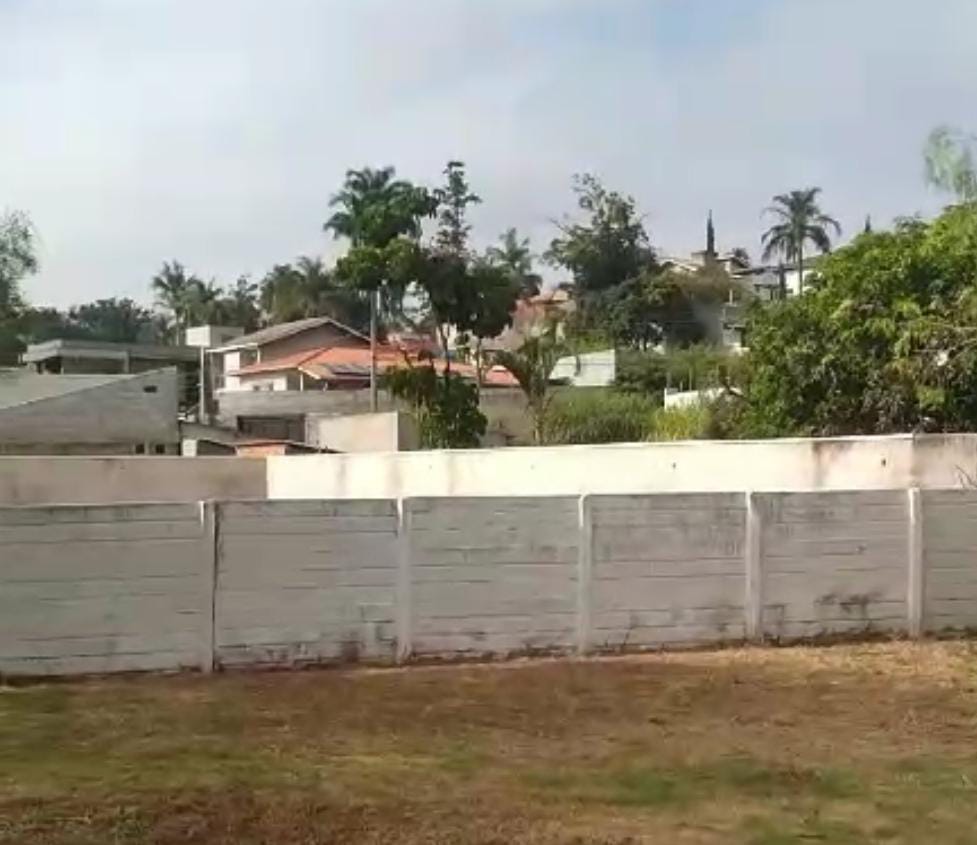 Foto do imóvel: Terreno à Venda, 369 m² em Jardim do Lago - Atibaia