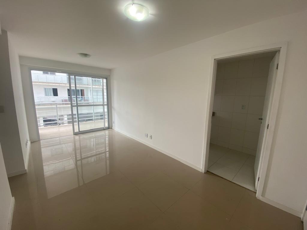 Imagem Apartamento com 2 Quartos à Venda, 71 m²em Recreio dos Bandeirantes - Rio de Janeiro