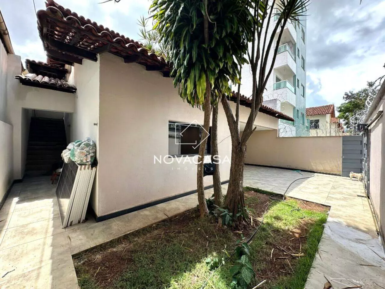 Foto do imóvel: Casa com 5 Quartos à Venda, 250 m² em Rio Branco - Belo Horizonte