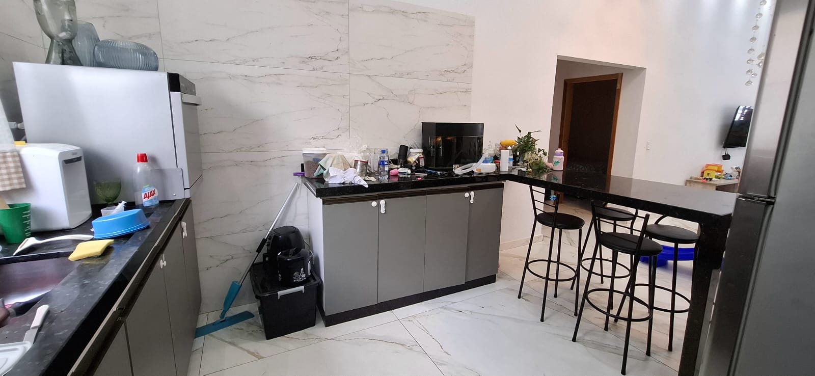 Imagem Casa de Condomínio com 5 Quartos à Venda, 350 m² em Jardim Shangri-Lá - Atibaia