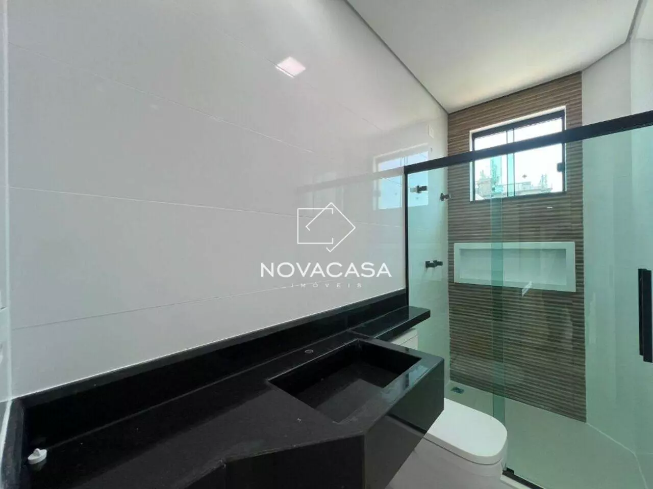 Foto do imóvel: Casa com 4 Quartos à Venda, 150 m² em Planalto - Belo Horizonte