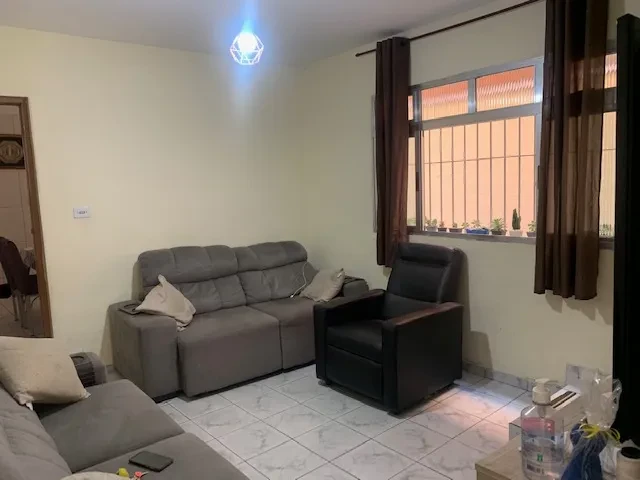 Imagem Casa com 4 Quartos à Venda, 178 m² em Vila Elze - São Paulo
