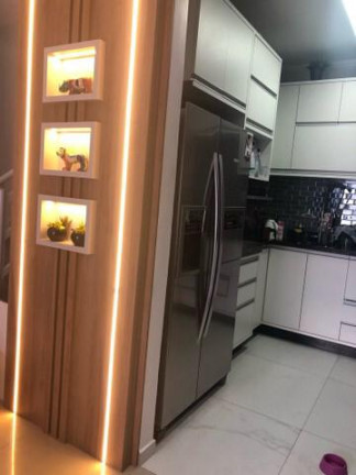 Imagem Cobertura com 3 Quartos à Venda, 144 m² em Vila Scarpelli - Santo André