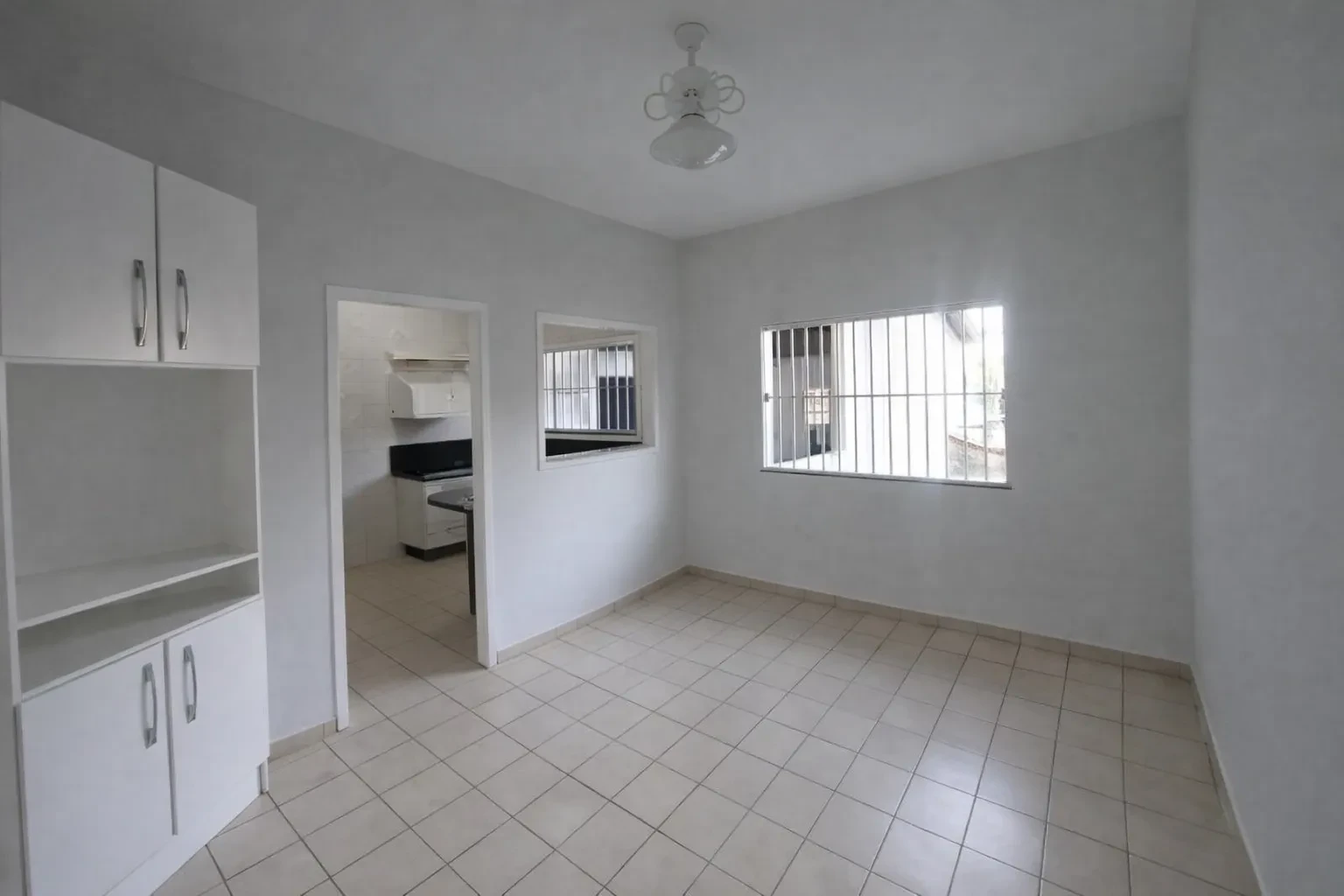Imagem Sobrado com 3 Quartos à Venda, 240 metros em Jaraguá Esquerdo - Jaraguá do Sul