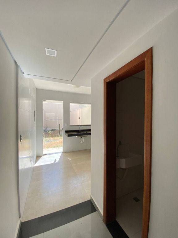 Imagem Casa com 2 Quartos à Venda, 68 m² em Lagoinha Leblon (Venda Nova) - Belo Horizonte