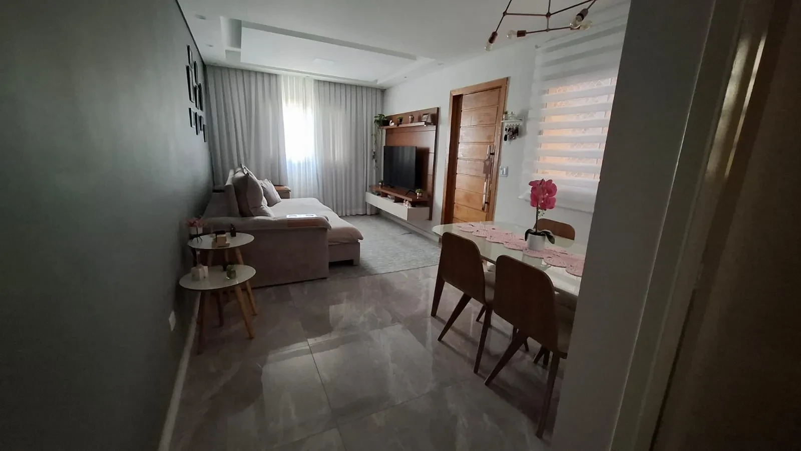 Imagem Casa de Condomínio com 3 Quartos à Venda, 120 metros em Mogi Moderno - Mogi das Cruzes