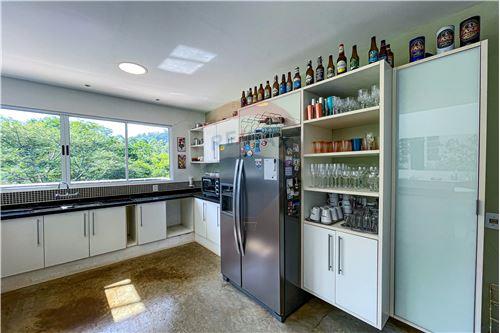 Imagem Casa de Condomínio com 3 Quartos à Venda, 293 m²em CENTRO - Jambeiro