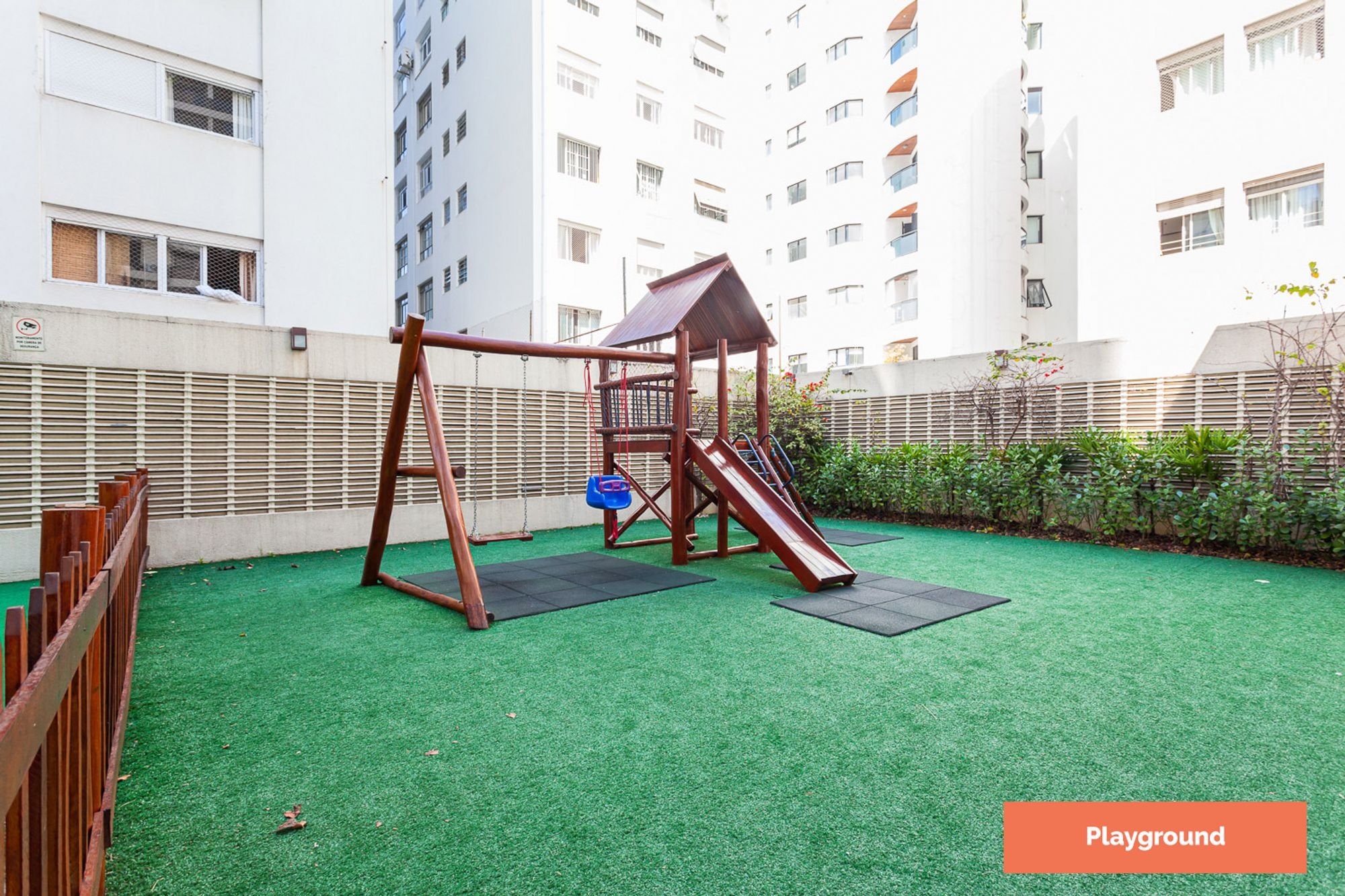 Imagem Flat com 3 Quartos à Venda ou Locação, 93 m²em Cerqueira César - São Paulo