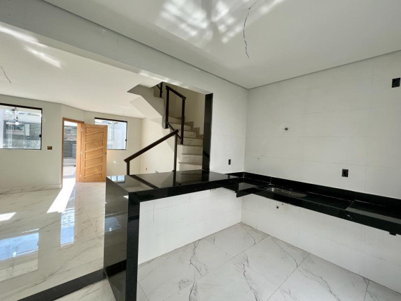 Foto do imóvel: Casa com 3 Quartos à Venda, 141 m² em Santa Amélia - Belo Horizonte