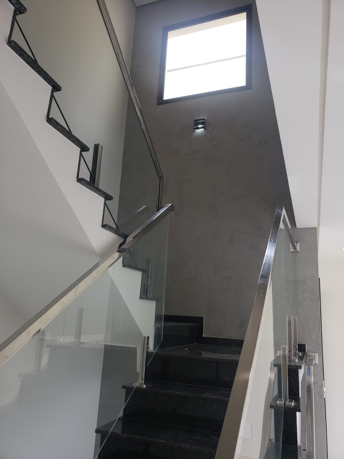 Imagem Sobrado com 3 Quartos à Venda, 201 m²em Demarchi - São Bernardo do Campo