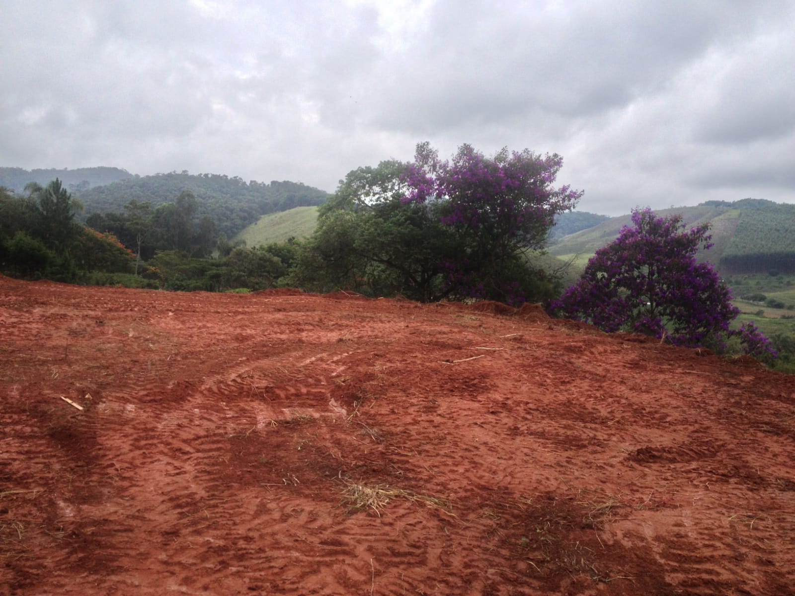 Imagem Terreno à Venda, 3.700 m² em Vale do Amanhecer - Juiz de Fora