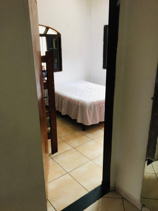 Chácara com 4 Quartos à Venda, 1.600 m² em Clube dos Oficiais - Suzano