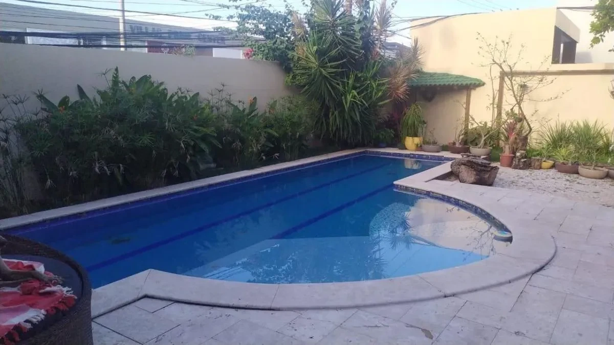 Foto do imóvel: Casa de Condomínio com 4 Quartos à Venda, 1800 metros em Buraquinho - Lauro de Freitas