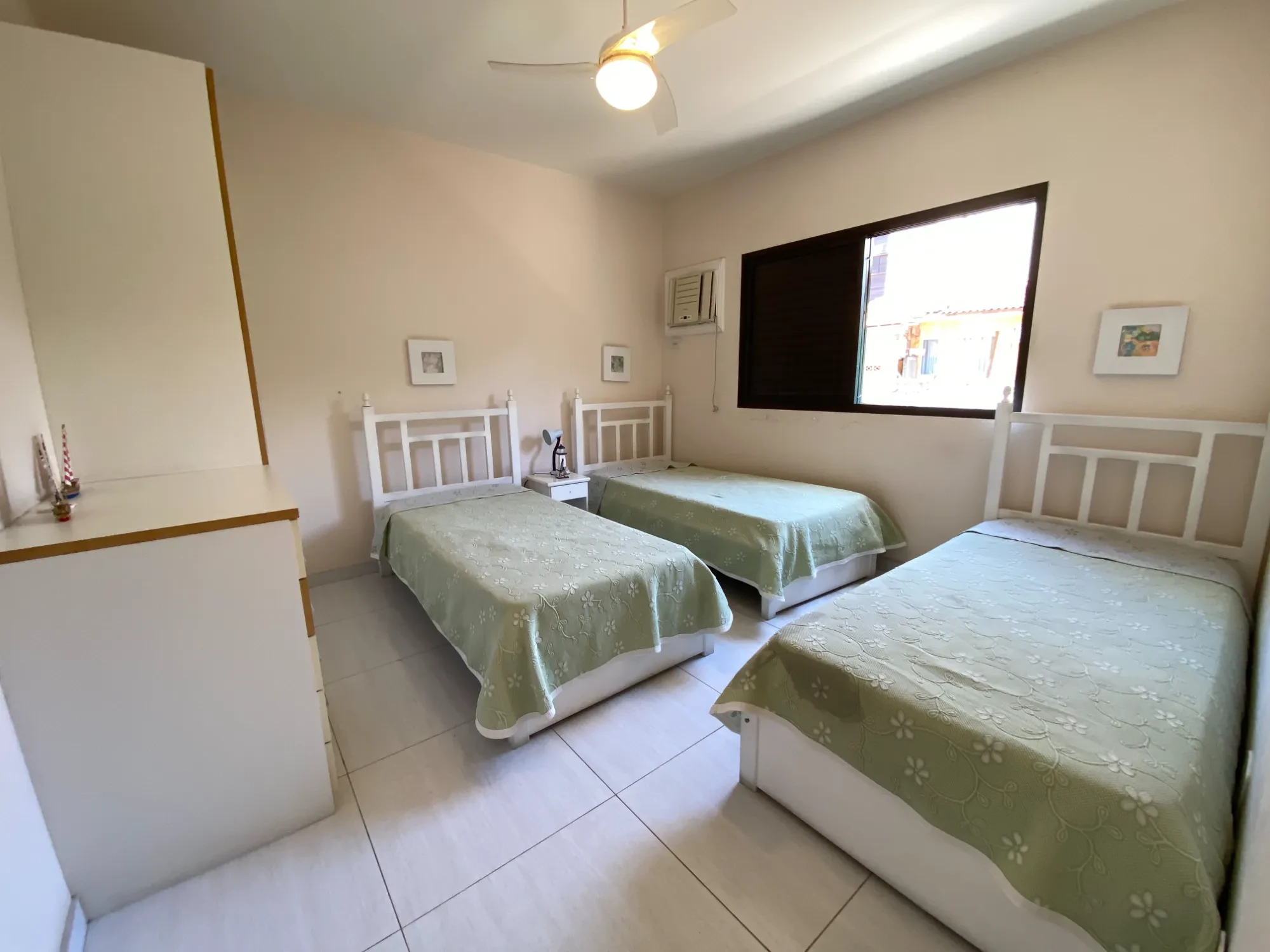 Imagem Apartamento com 3 Quartos à Venda, 150 m² em Enseada - Guarujá