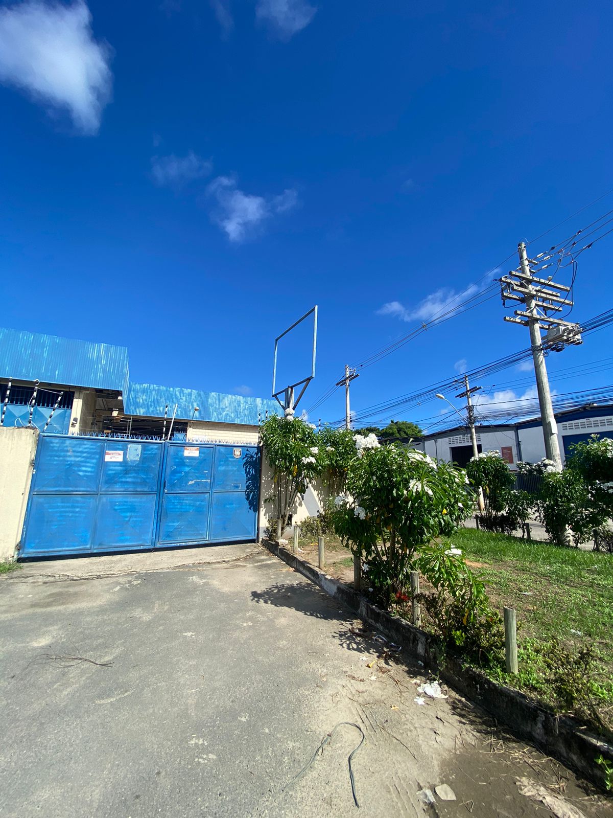 Imagem Imóvel Comercial para Alugar, 600 m²em Itinga - Lauro de Freitas