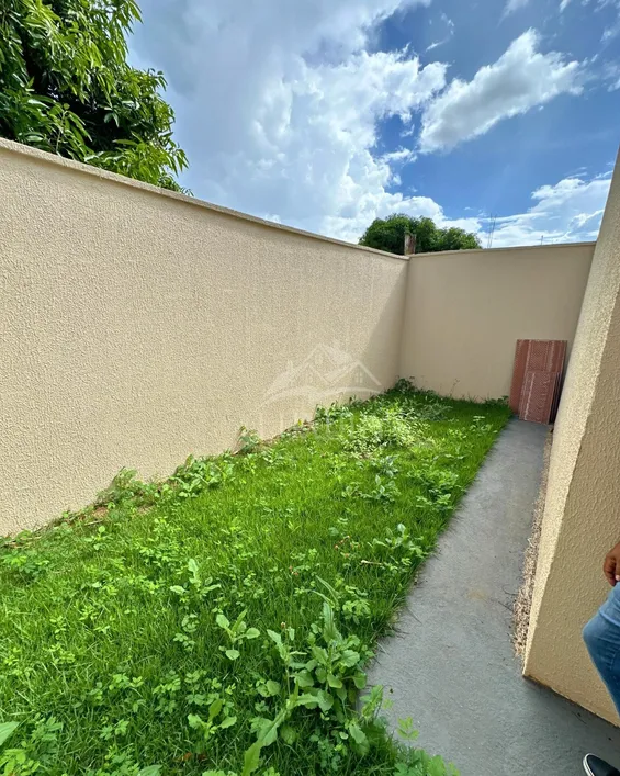 Imagem Casa com 3 Quartos à Venda ou Temporada, 92 m²em Jardim Nova Goiânia - Senador Canedo