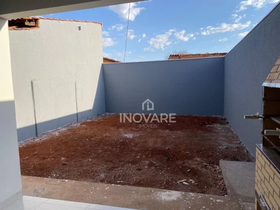 Imagem Casa com 3 dormitórios à venda, 99 m² por R$ 365.000 - Dom Bosco - Itumbiara/GO
