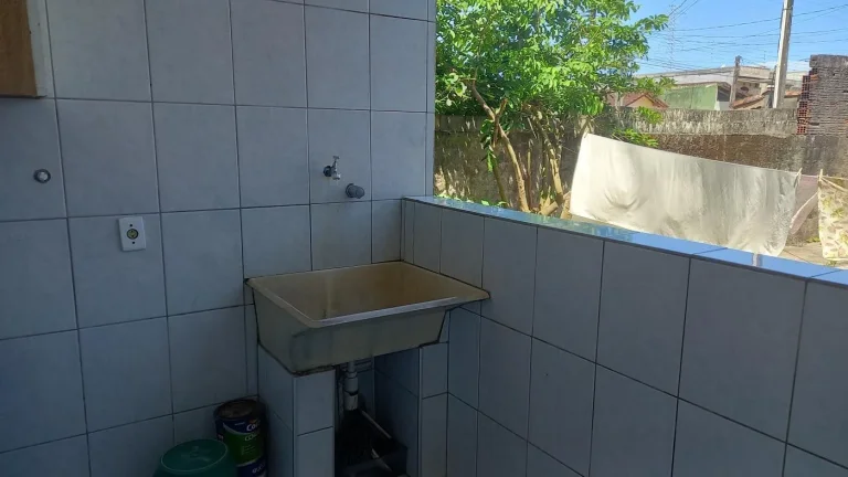 Imagem Casa para Venda em Itanhaém, Loty, 3 dormitórios, 1 suíte, 1 banheiro, 4 vagas
