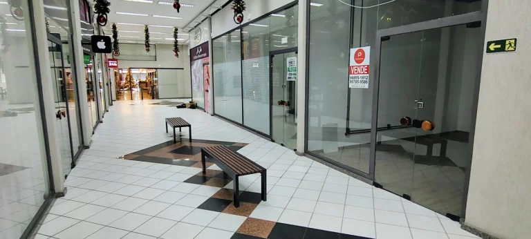 Imagem Loja 22 m2 no Centro de Curitiba. R$160.000,00.