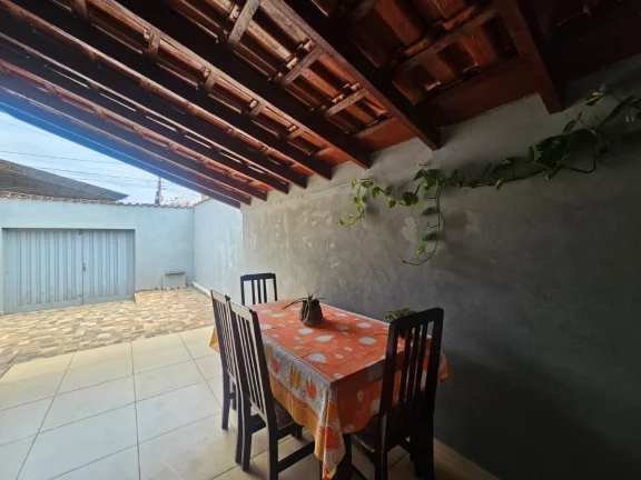 Imagem Casa tipo para venda em Jardim Bonsucesso com 2 quartos, 119m2