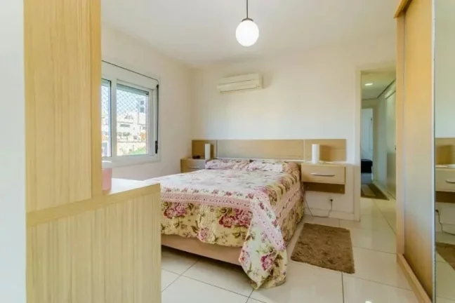 Imagem Apartamento Impecável de 3 dormitórios e 2 vagas