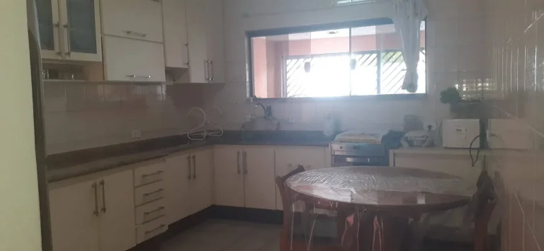 Imagem Sobrado Maravilhoso 4 Dormitorios sendo 1 Suite e 3 vagsa de Garagens