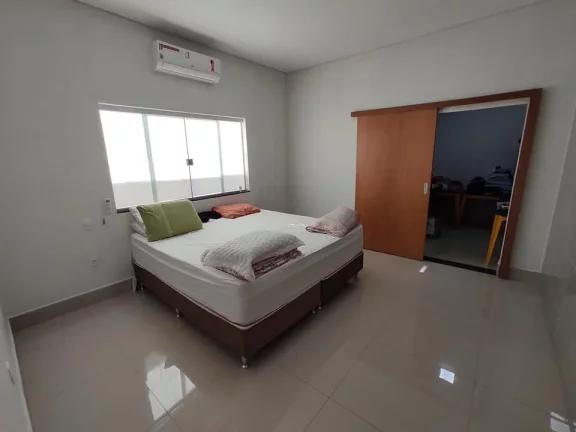 Imagem Casa De 3 Suite Sozinha No Lote Na Chacara São Pedro